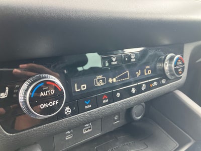 2023 Mitsubishi Outlander SEL