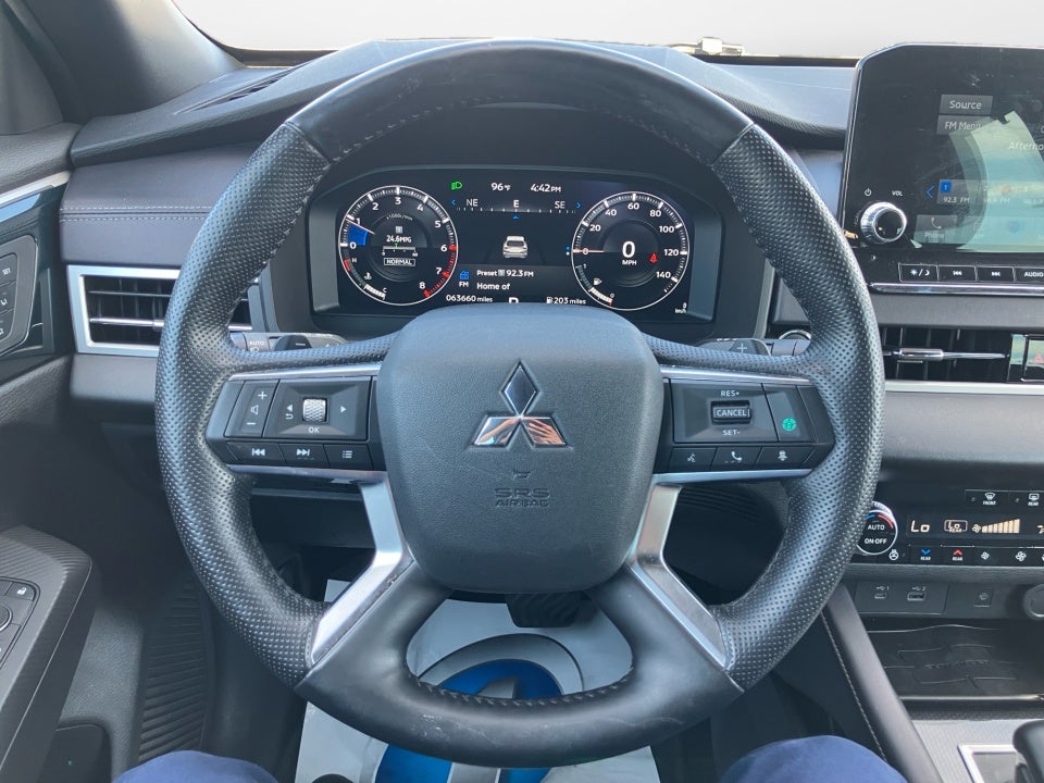 2023 Mitsubishi Outlander SEL