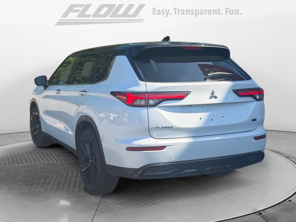 2023 Mitsubishi Outlander SEL