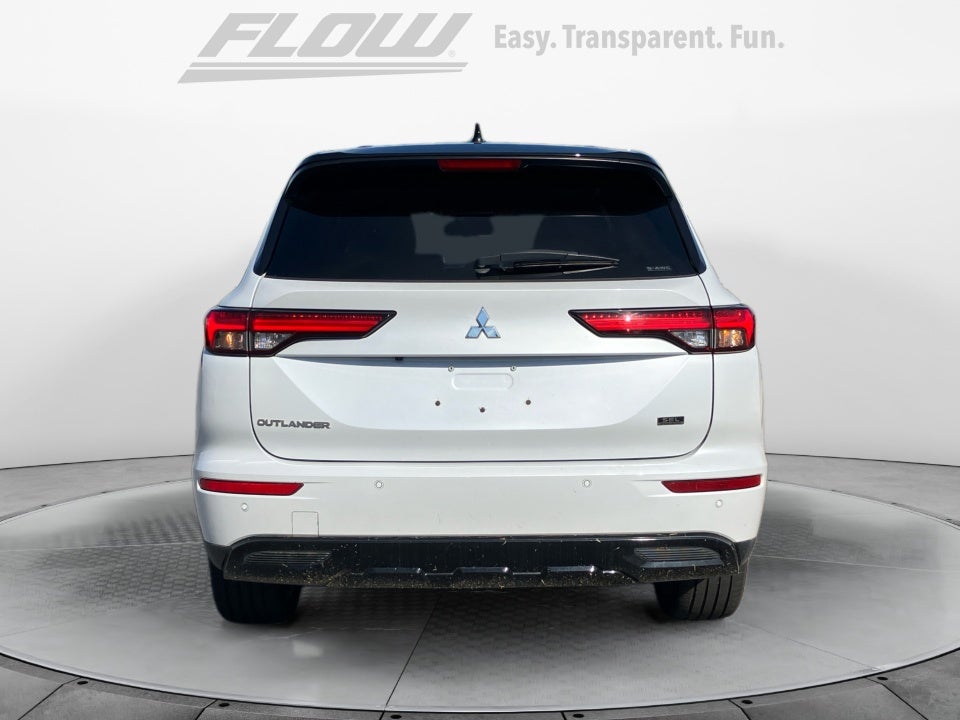 2023 Mitsubishi Outlander SEL