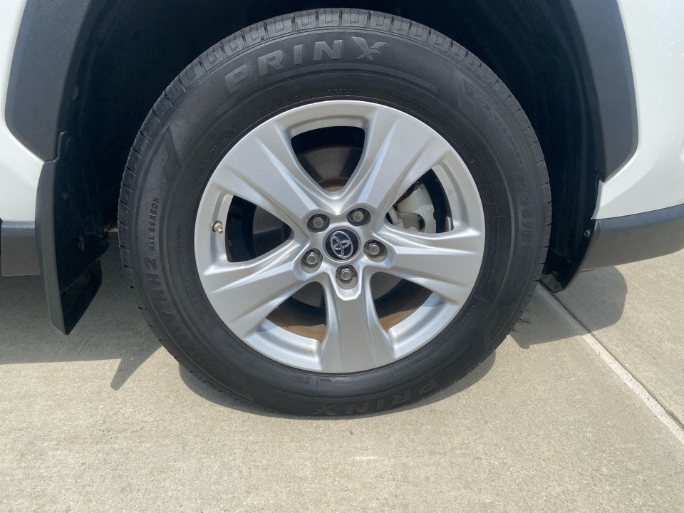 2019 Toyota RAV4 Hybrid Hybrid XLE