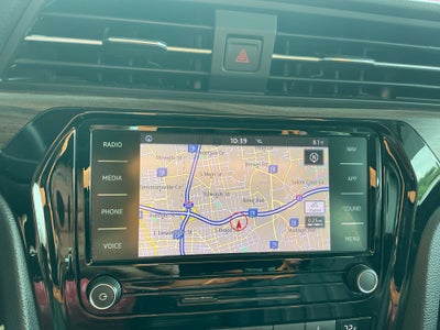 2022 Volkswagen Passat 2.0T Limited Edition