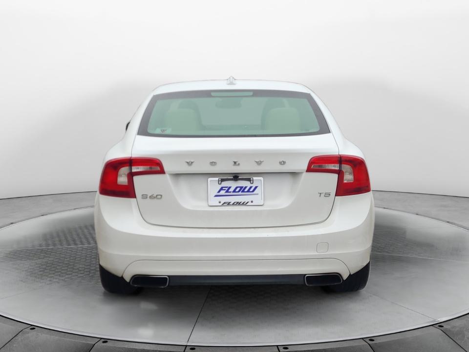 2015 Volvo S60 T5 Drive-E Premier