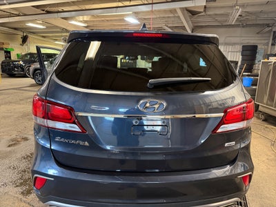 2017 Hyundai Santa Fe SE