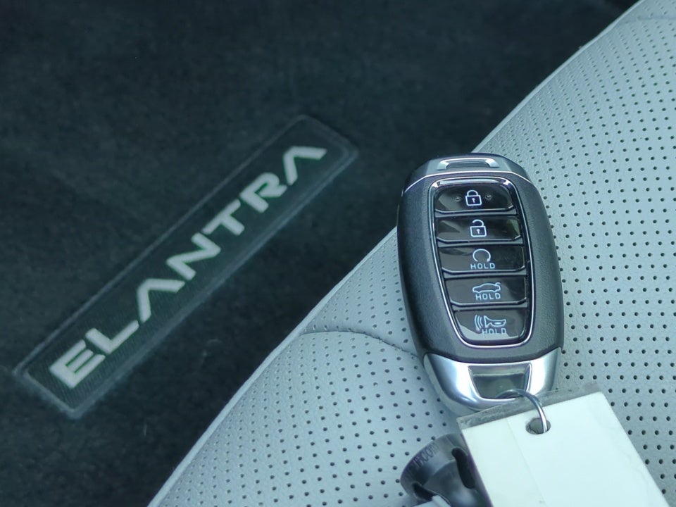 2023 Hyundai Elantra Hybrid Limited