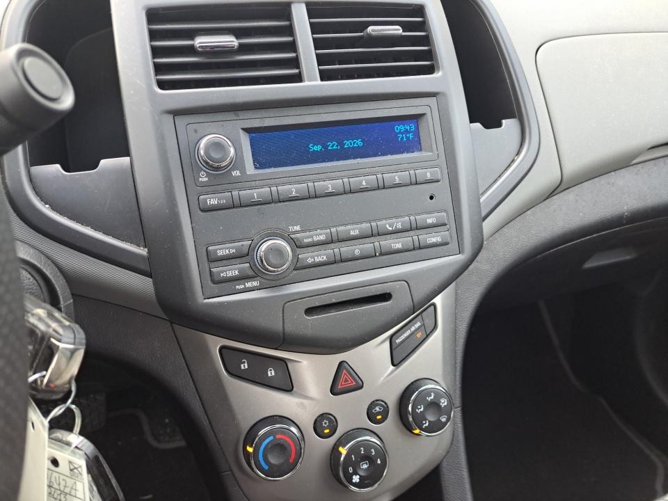 2013 Chevrolet Sonic LS