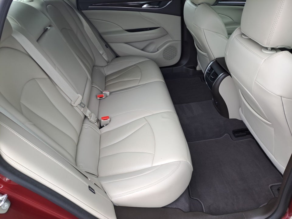 2017 Buick LaCrosse Essence