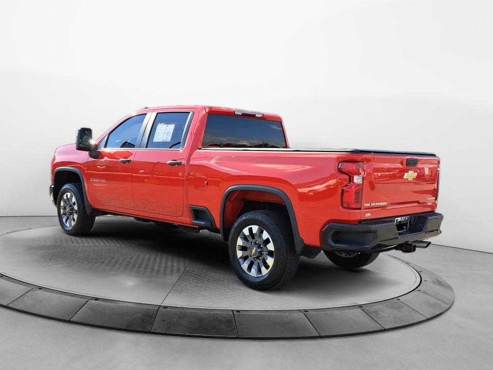 2024 Chevrolet Silverado 2500HD Custom