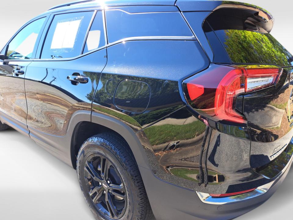 2024 GMC Terrain AT4