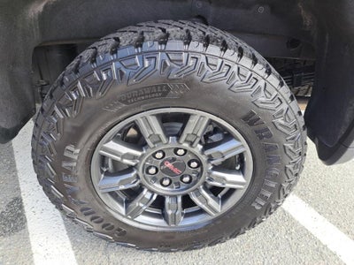 2024 GMC Sierra 1500 AT4X