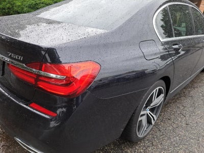 2016 BMW 750i 750i