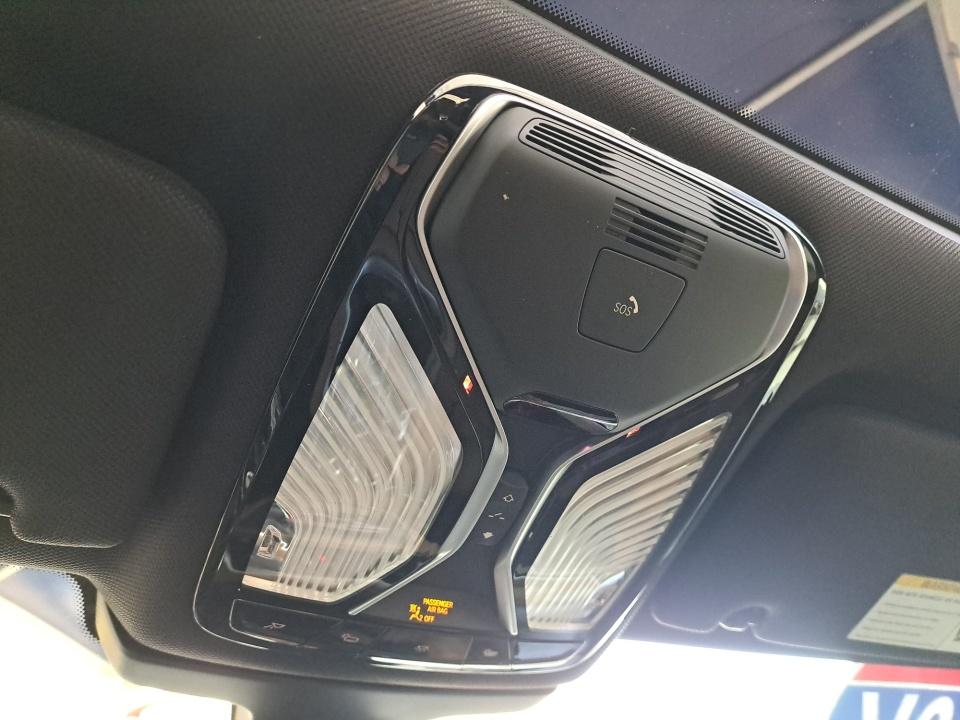 2016 BMW 750i 750i