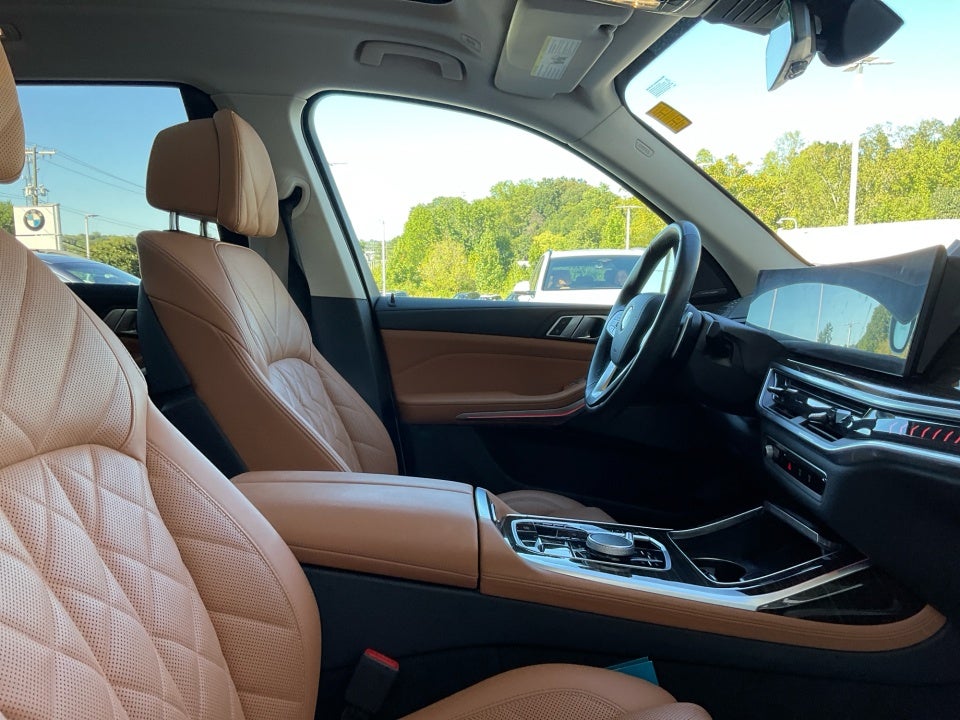 2024 BMW X7 xDrive40i