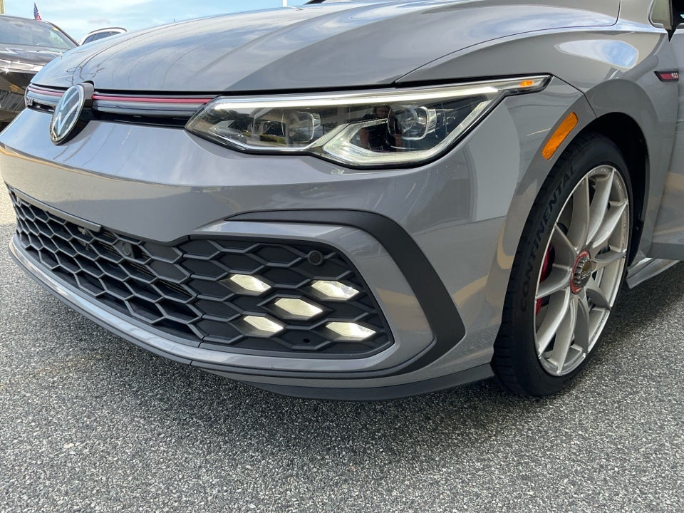 2023 Volkswagen Golf GTI SE