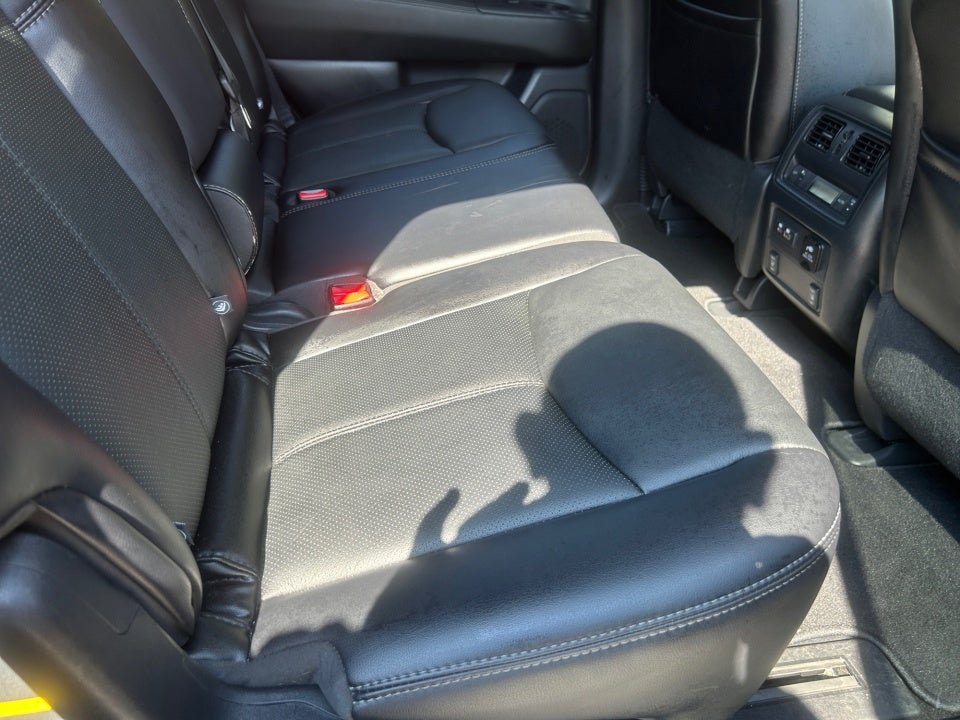 2019 Nissan Pathfinder Platinum