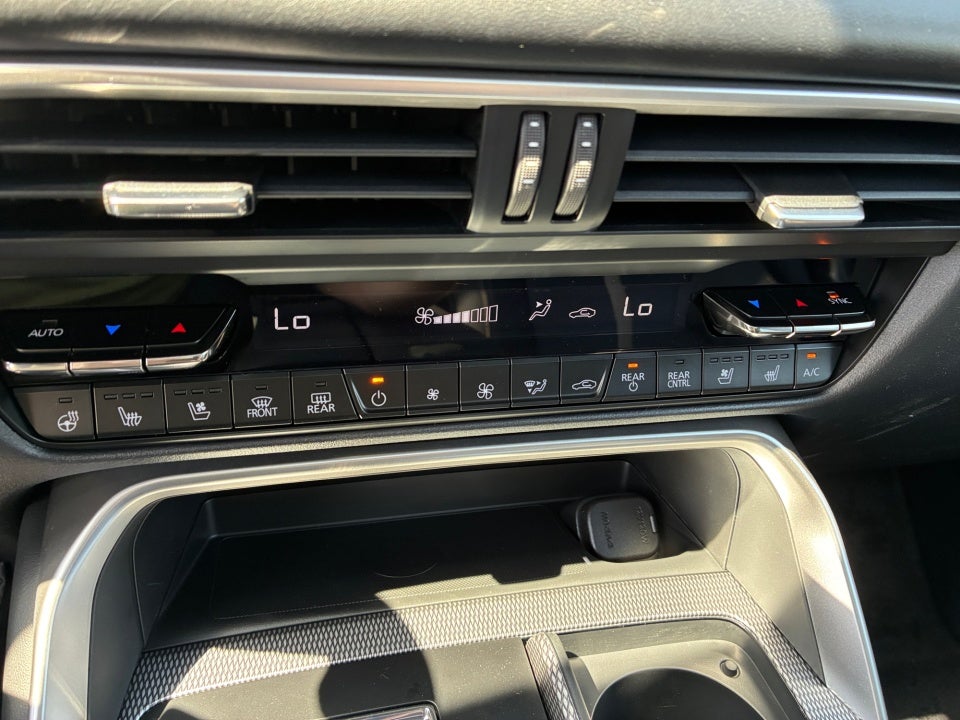 2026 Mazda CX-90 Premium Sport Package - Photo 18