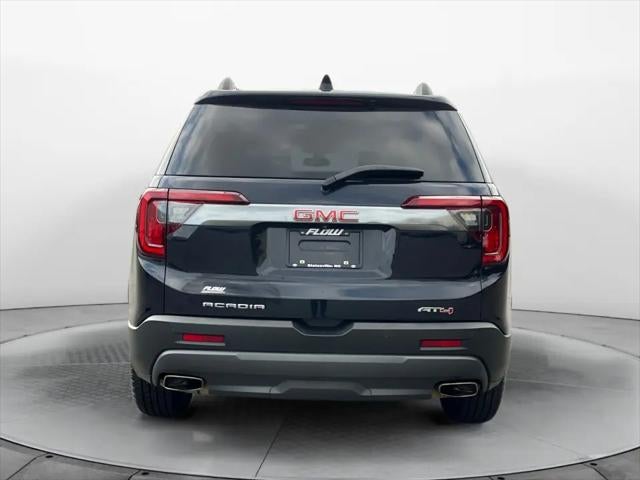 2022 GMC Acadia AT4