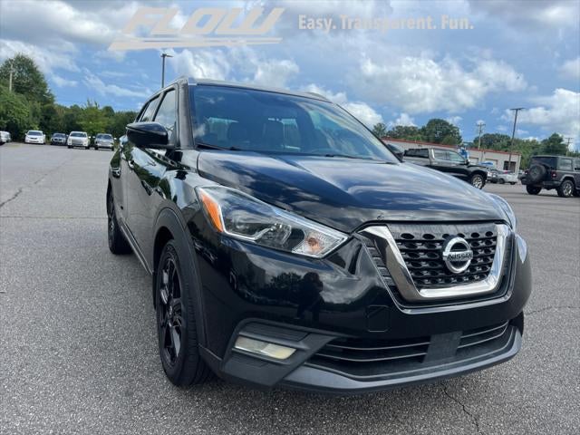 2020 Nissan Kicks SR