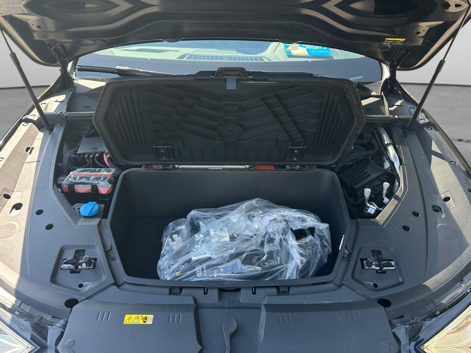 2024 Audi Q8 e-tron Premium