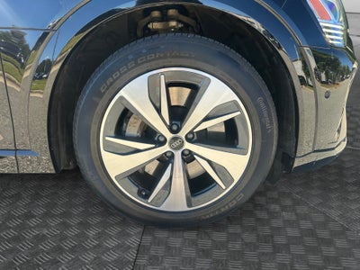 2024 Audi Q8 e-tron Premium Plus