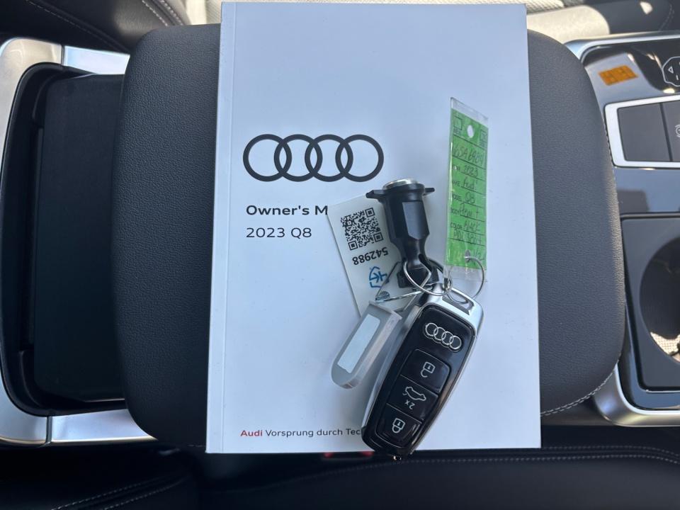 2023 Audi Q8 Premium Plus 55 TFSI quattro Tiptronic