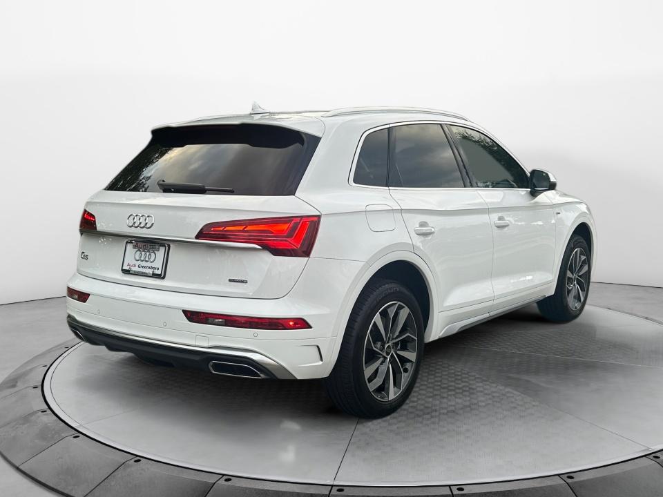 2023 Audi Q5 S line Premium Plus