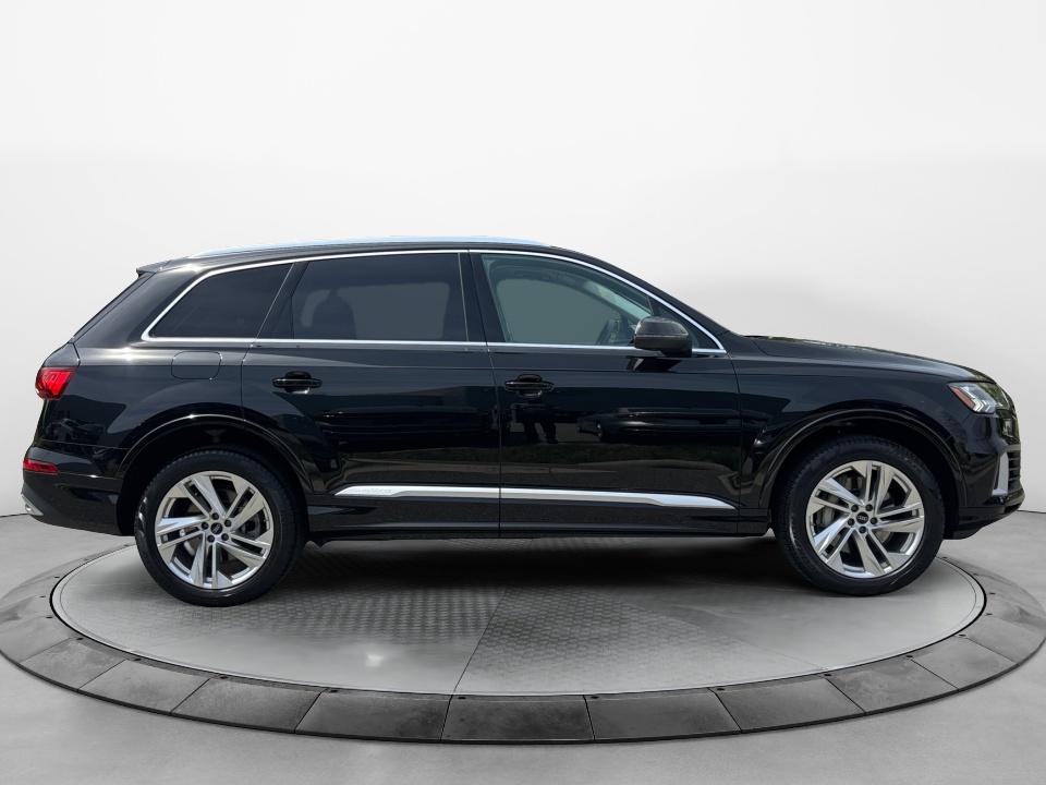 2023 Audi Q7 Premium Plus 55 TFSI quattro Tiptronic