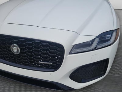 2024 Jaguar XF R-Dynamic SE