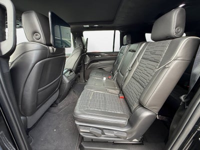 2022 Cadillac Escalade ESV Sport Platinum