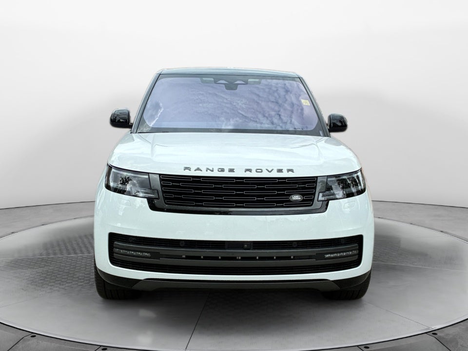 2022 Land Rover New Range Rover SE