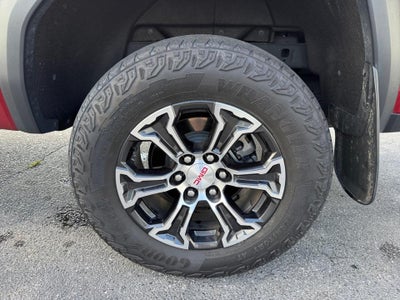 2024 GMC Canyon 4WD AT4