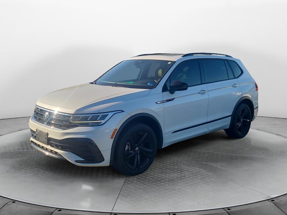 2024 Volkswagen Tiguan SE R-Line Black