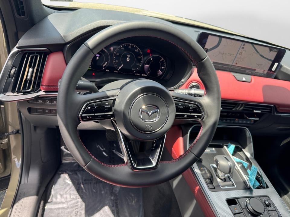 2025 Mazda Mazda CX-70 Plug-In Hybrid Premium Plus AWD