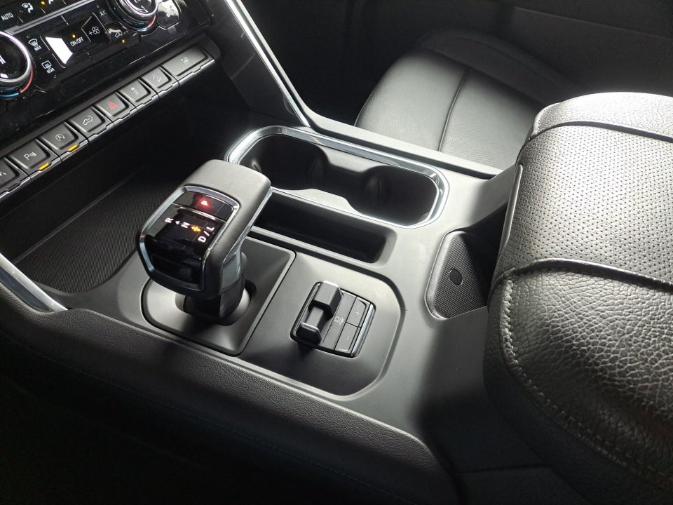 2024 GMC Sierra 1500 4WD Crew Cab Short Box Denali